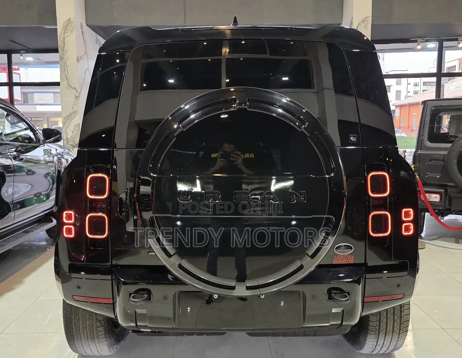 Land Rover Defender 2022 Black
