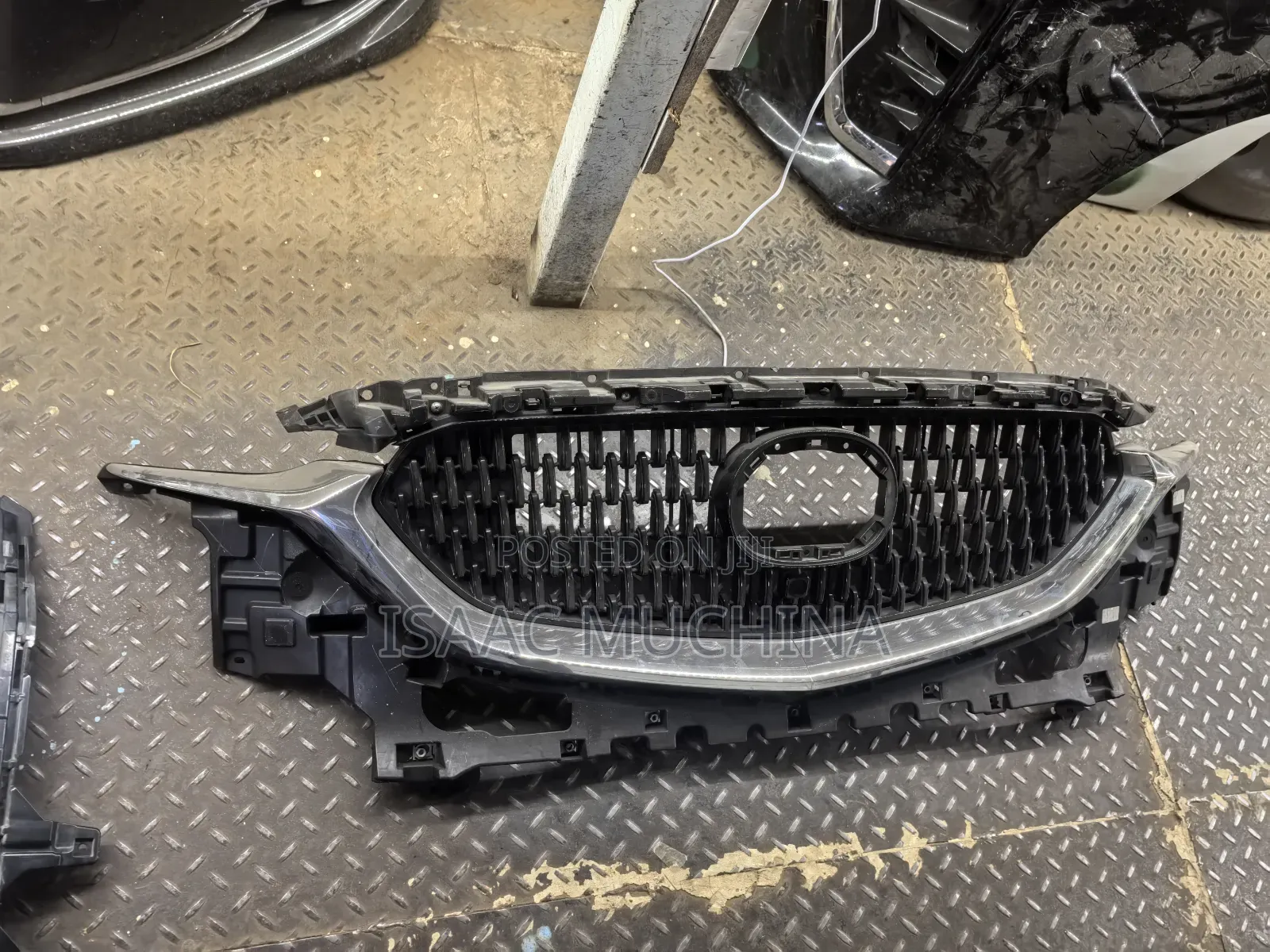 Cx5 2018 Grill