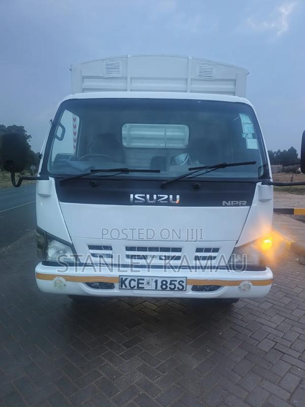 ISUZU 4.3 Clean - thumbnail 6