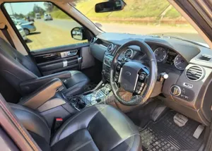 Land Rover Discovery 2015 Black