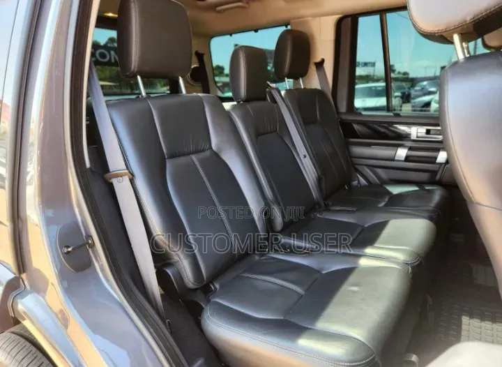 Land Rover Discovery 2015 Black