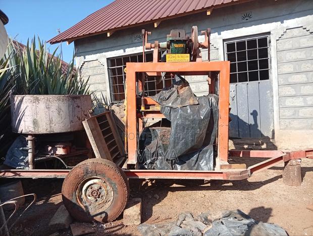 Block Making Machine