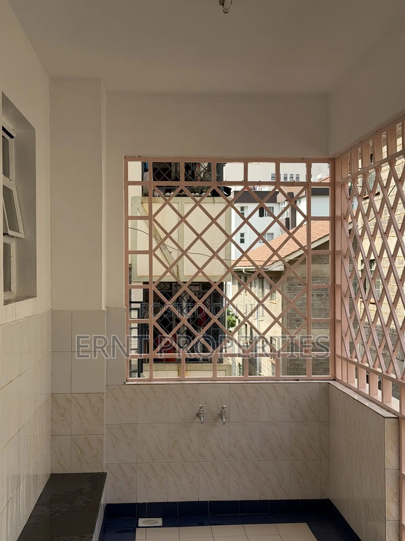 3bdrm Apartment in Riverside Drive for rent