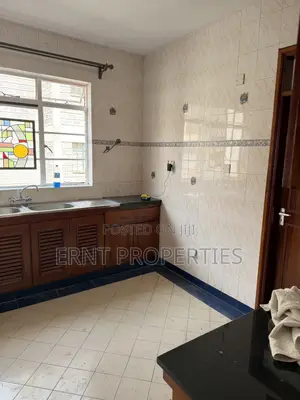 3bdrm Apartment in Riverside Drive for rent