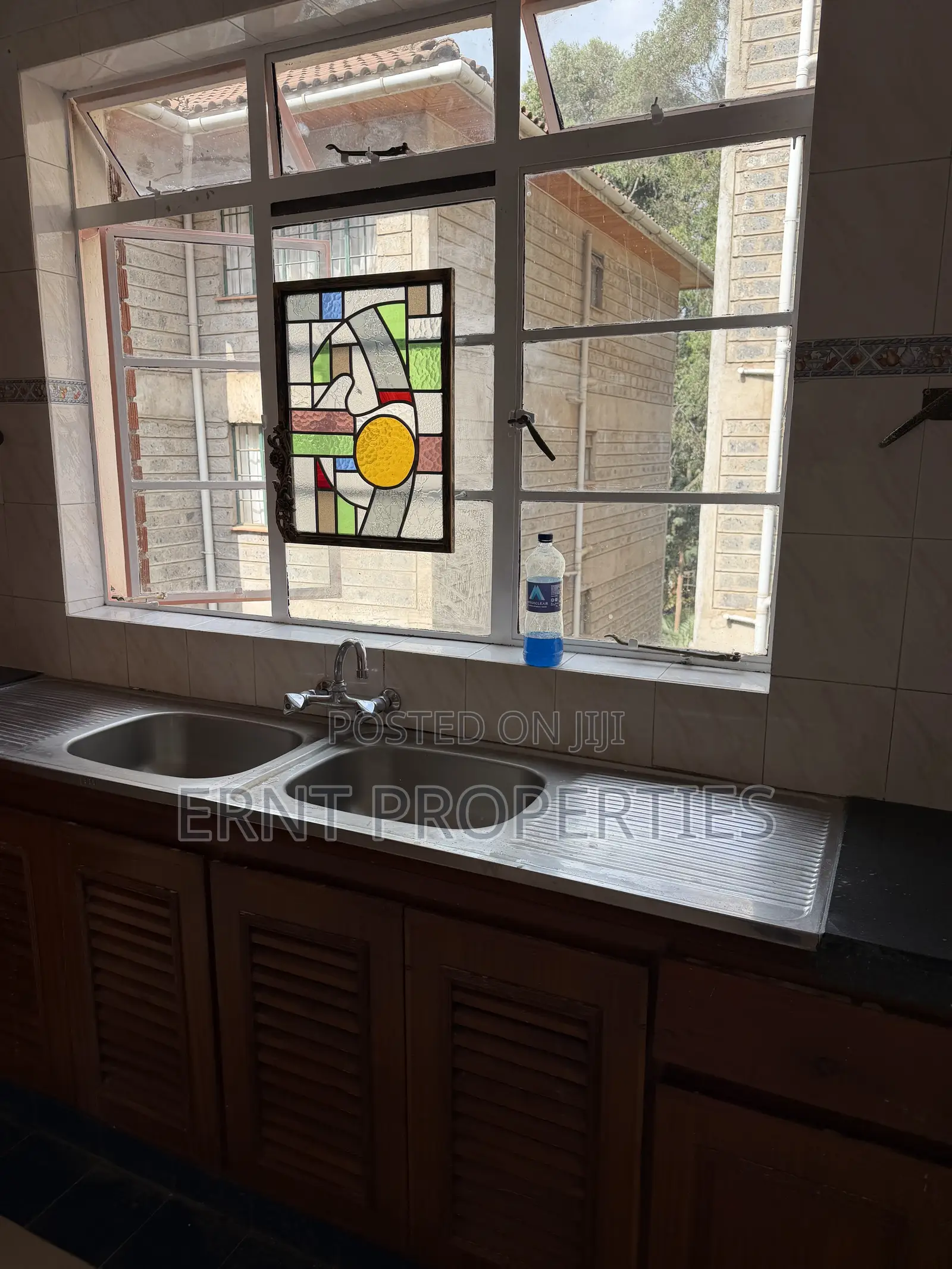 3bdrm Apartment in Riverside Drive for rent