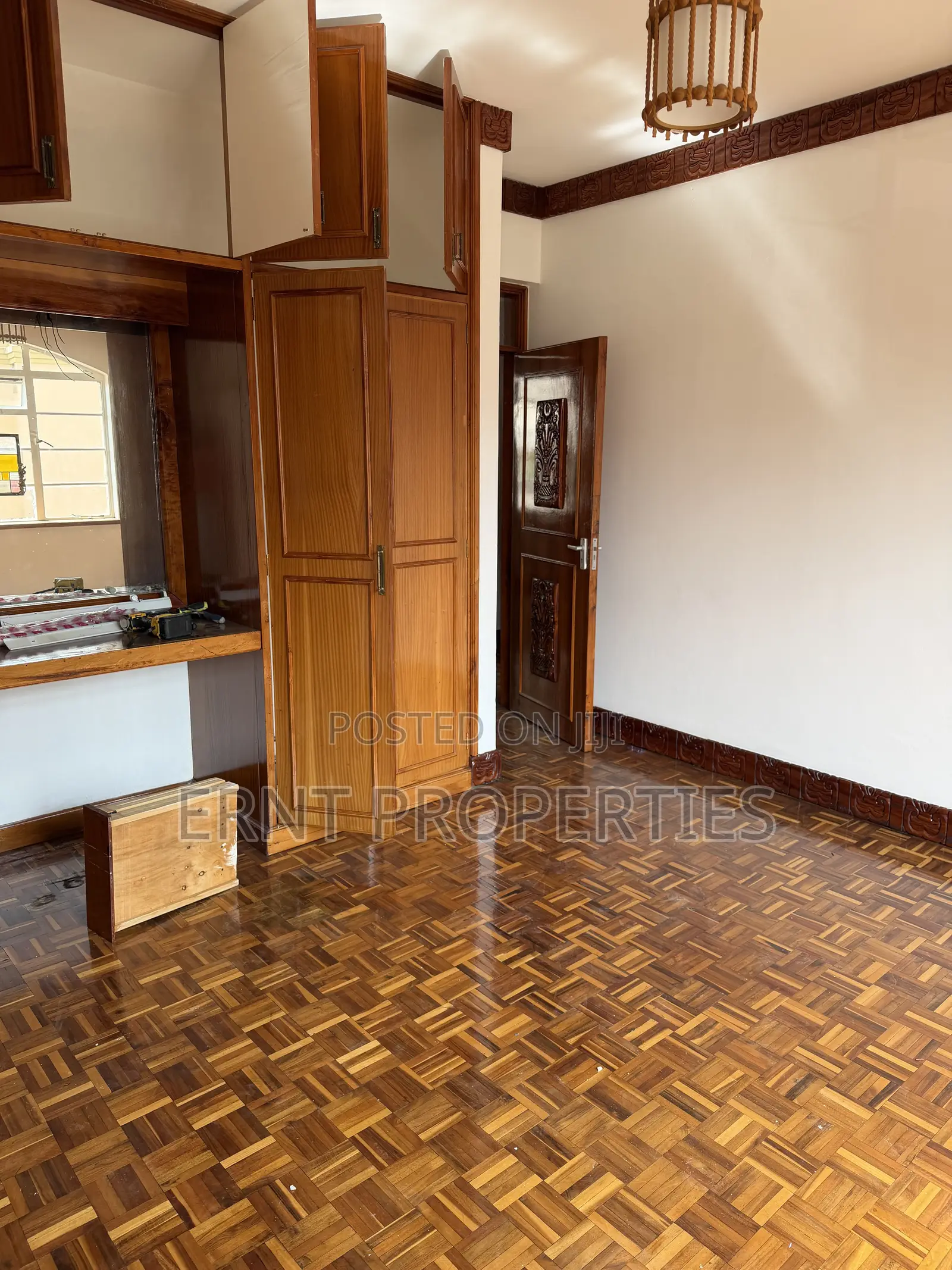 3bdrm Apartment in Riverside Drive for rent