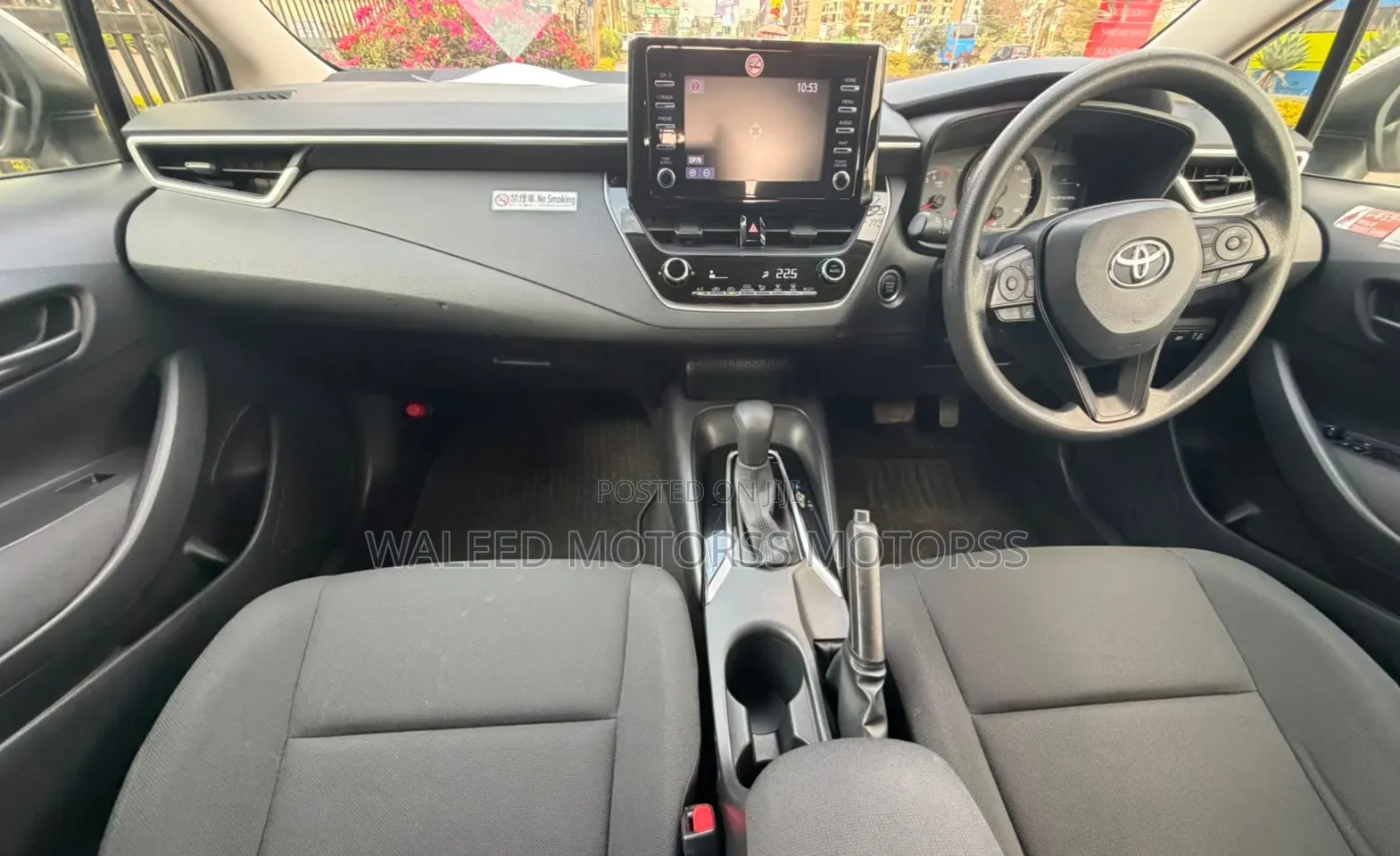 Toyota Corolla Touring 2019 White
