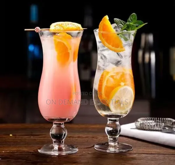 6pcs Clear Hurricane/ Cocktail Glasses
Capacity (450ml)