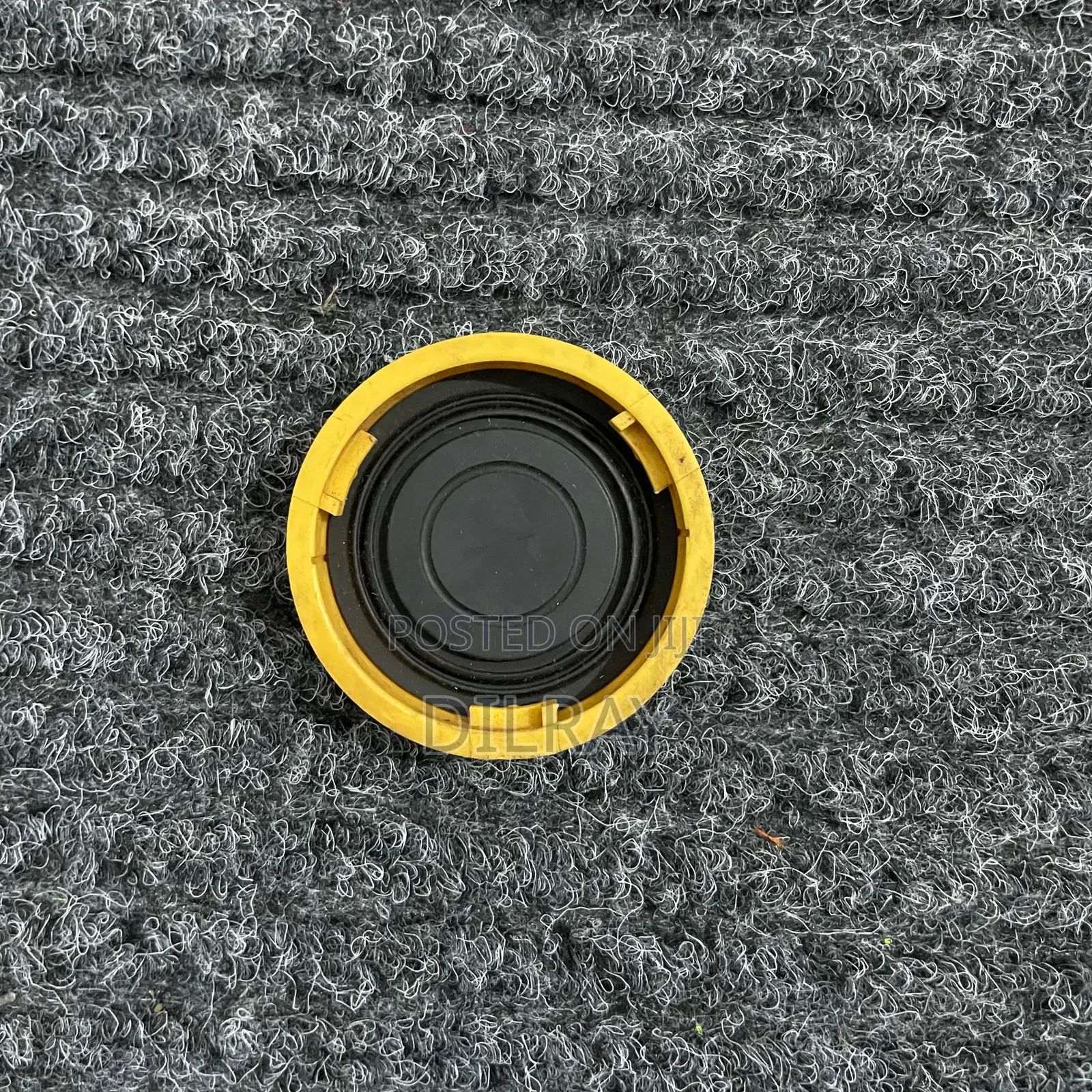 Original OEM Engine Oil Cap – Subaru