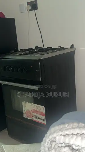 4 Burner Gas Cooker With Gas Oven – Fully Working
