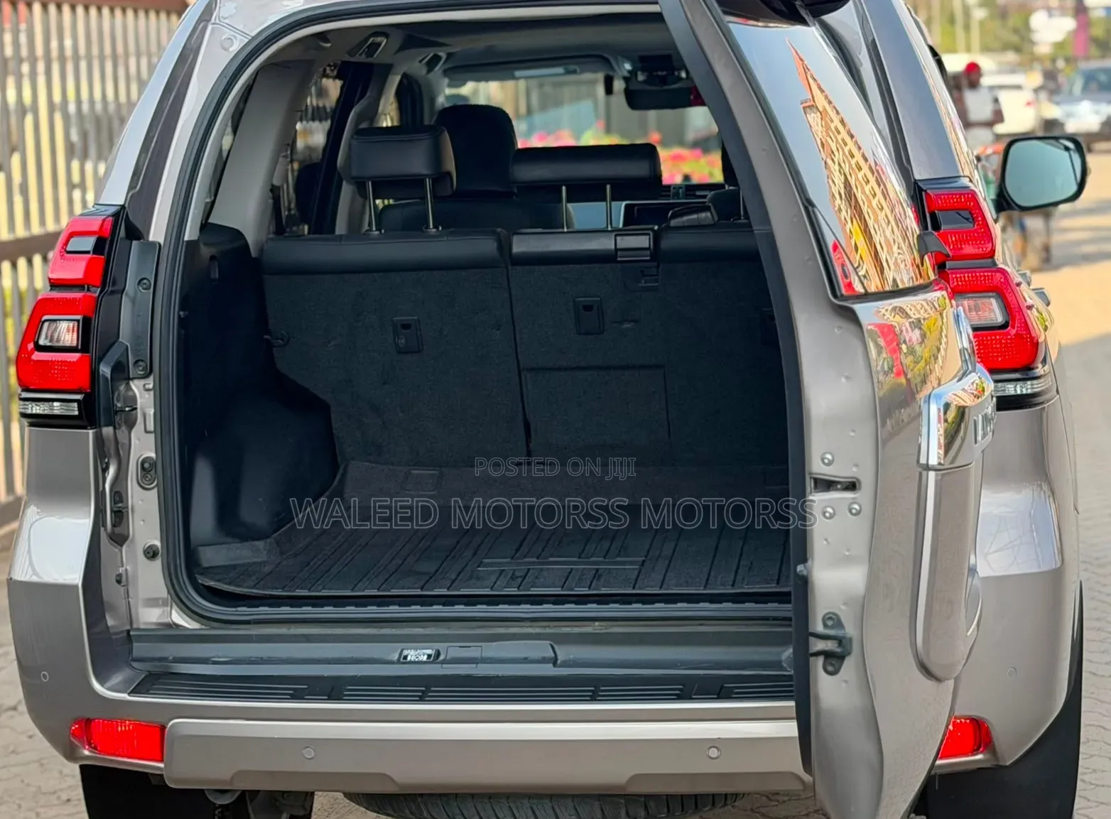 Toyota Land Cruiser Prado 2019 Gray