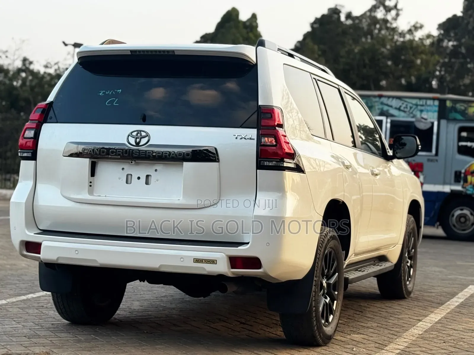 Toyota Land Cruiser Prado 2021 White