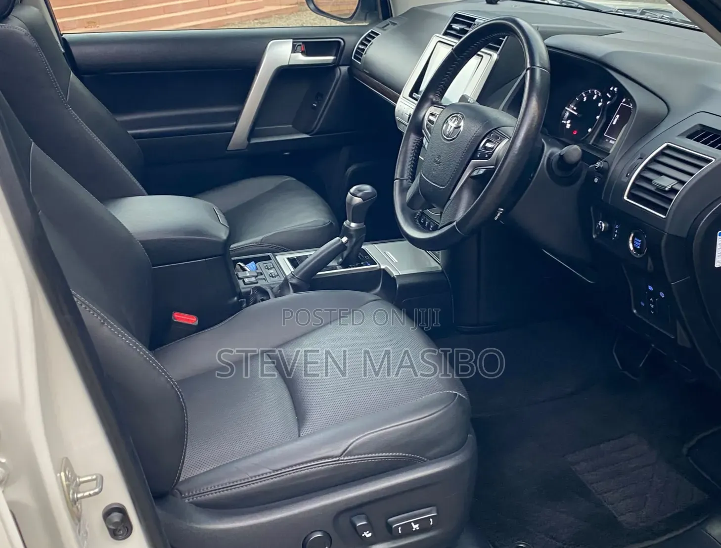 Toyota Land Cruiser Prado 2.8 2021 White