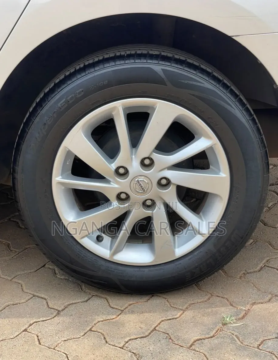 Nissan Sylphy 2013 Silver