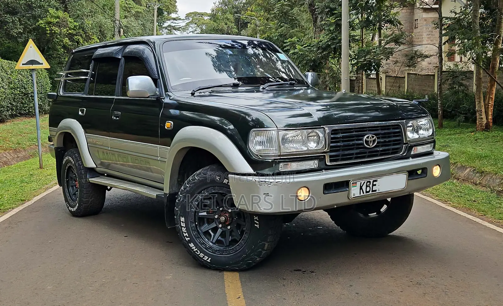 Toyota Land Cruiser 1995 Green