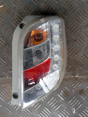 Daihastu Mira Taillight