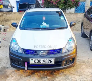 Nissan Advan 2015 White