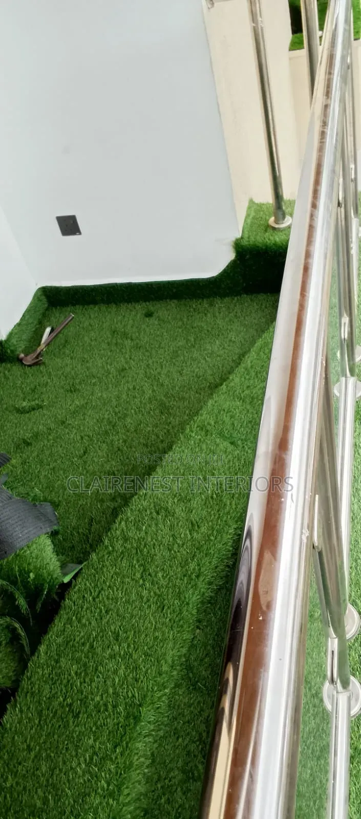 Instant Freshness to Your Balcony, Green Artificial Grass Carpet