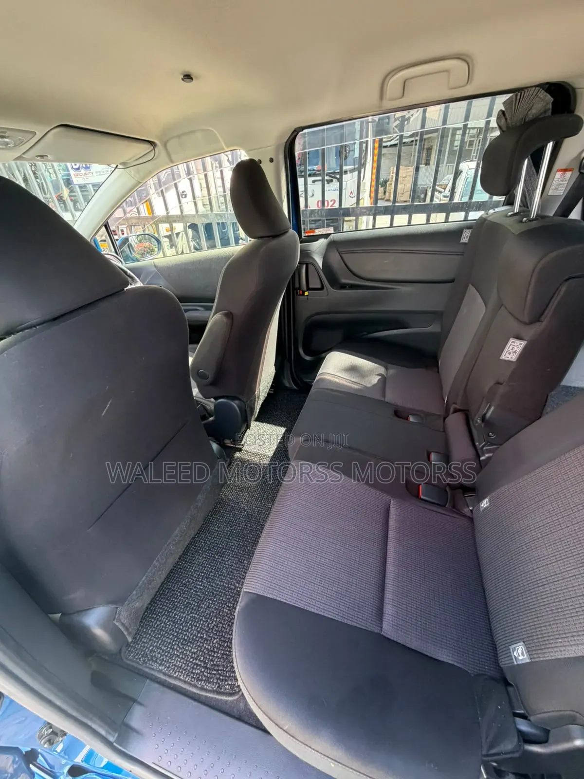 Toyota Sienta 2019 Blue