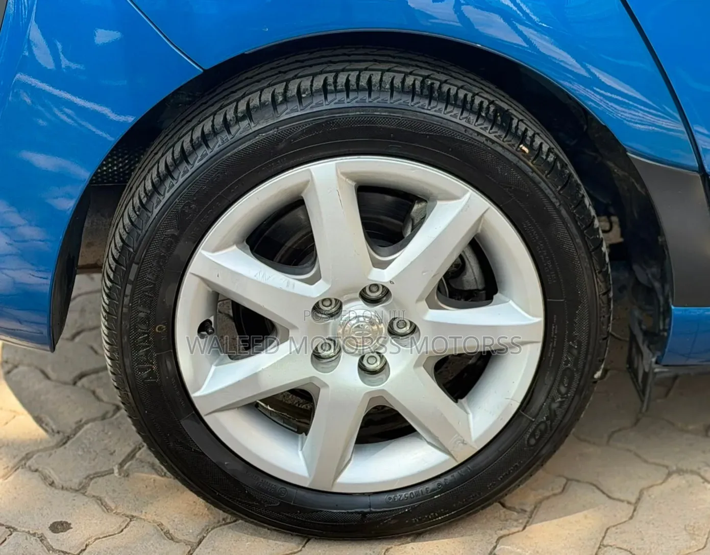 Toyota Sienta 2019 Blue