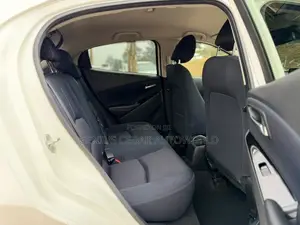 Mazda 2 2020 White