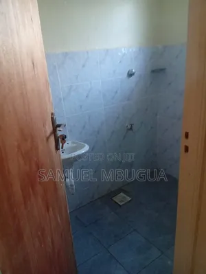 2bdrm Bungalow in Karen for rent