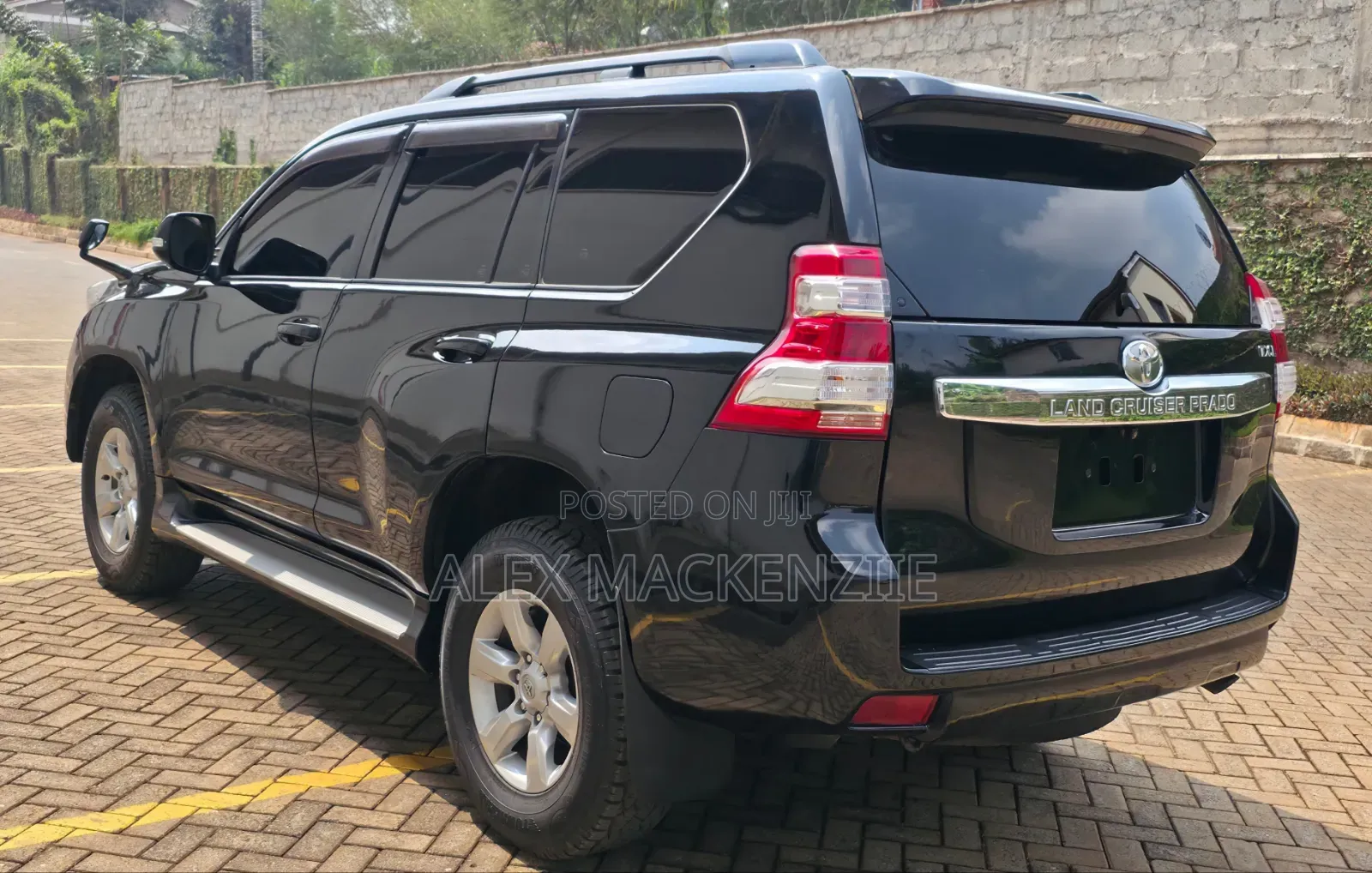 Toyota Land Cruiser Prado 2015 Black