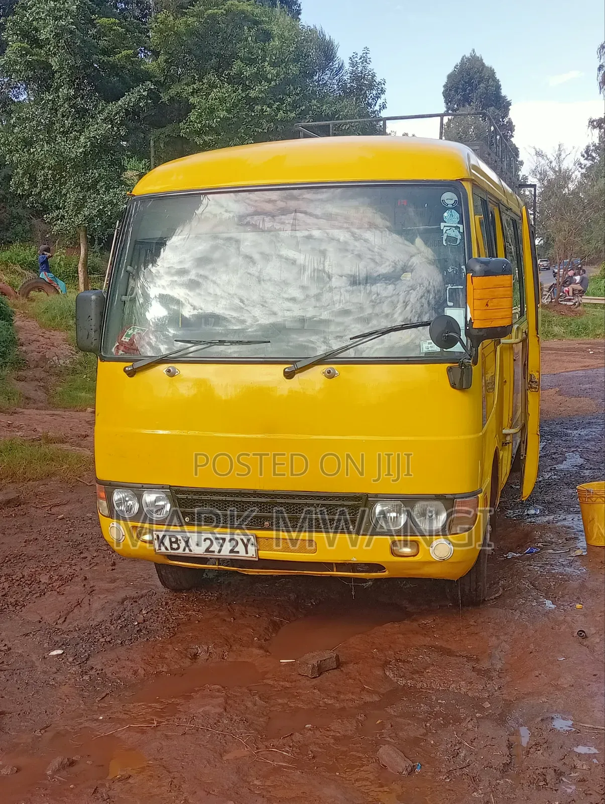 Mitsubishi Fuso Rosa 2007 Yellow