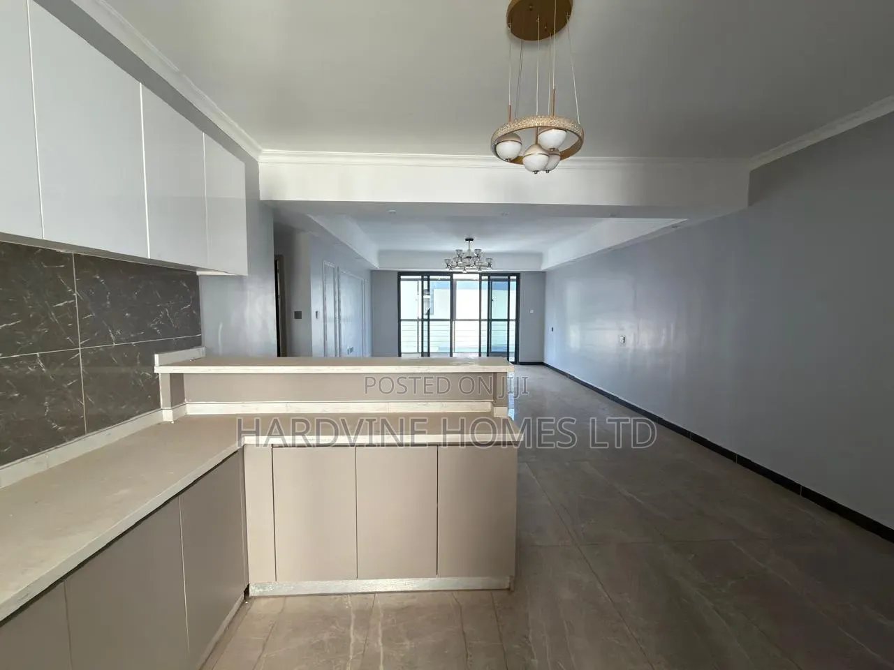 4bdrm Apartment in Valley Arcade for rent
