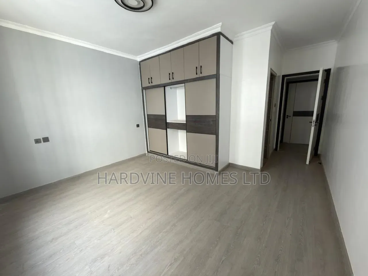 4bdrm Apartment in Valley Arcade for rent
