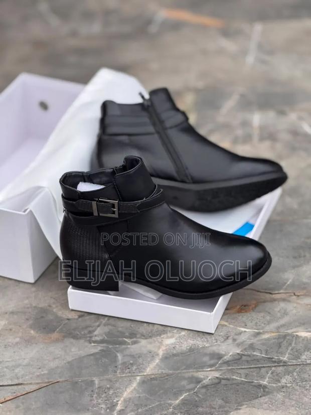 High Quality Leather (Ankle) Boots - main view