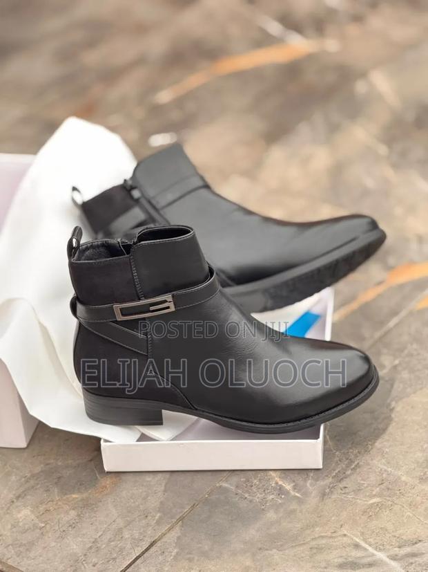 High Quality Leather (Ankle) Boots - thumbnail 3