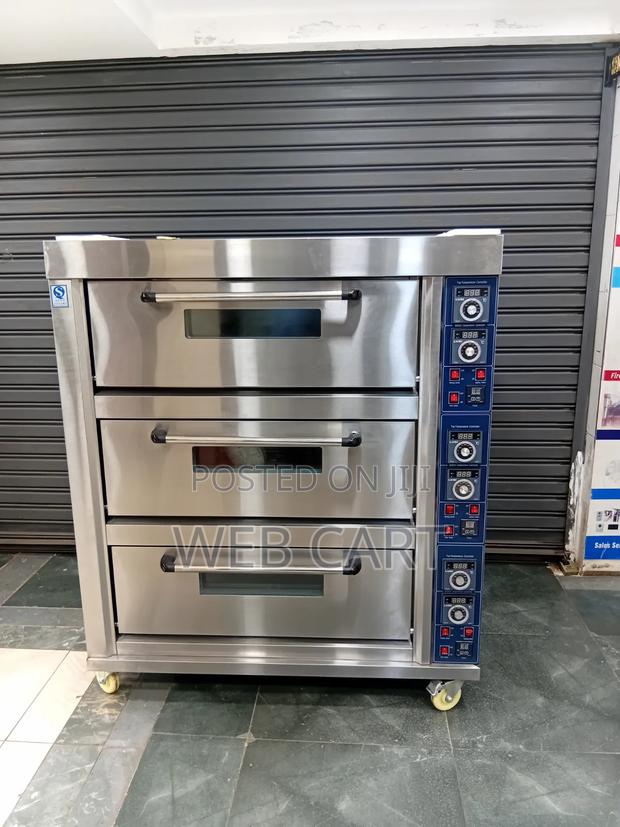Professional 3 Deck 6 Tray Bakery Oven - main view