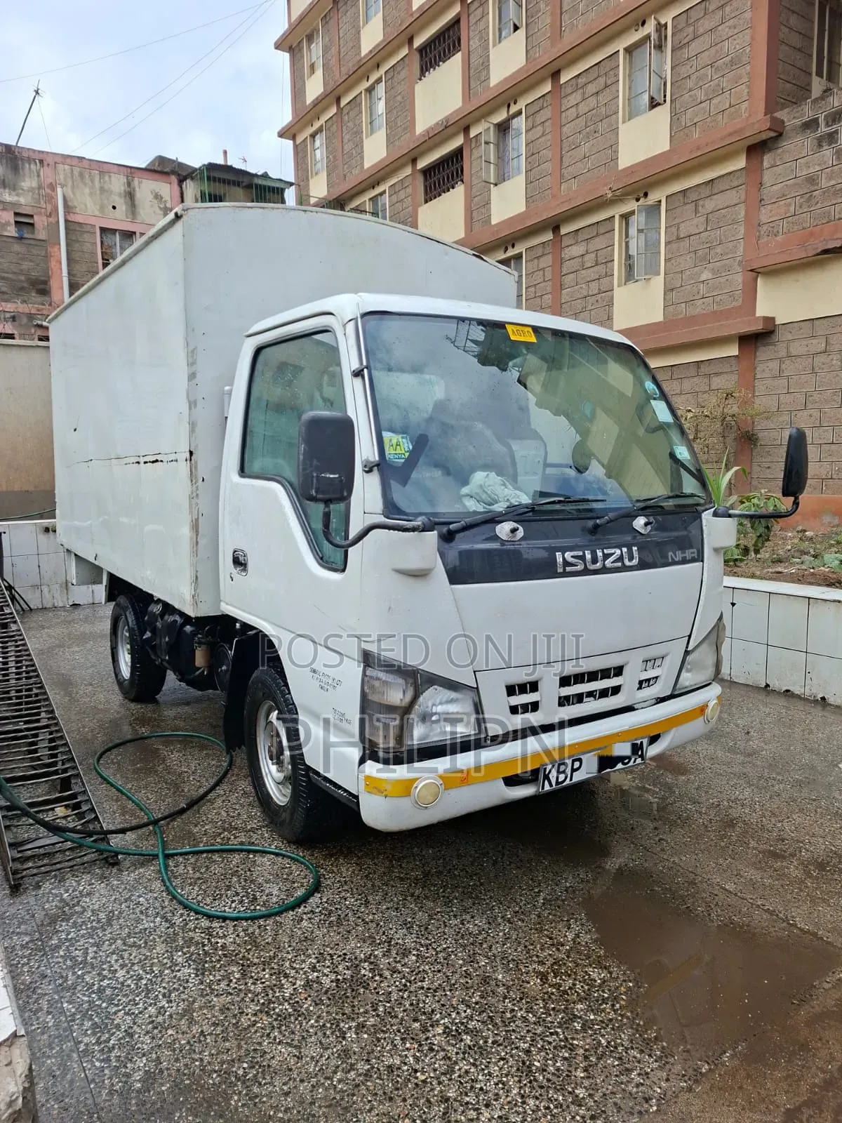 Isuzu NHR 2010 Pickup