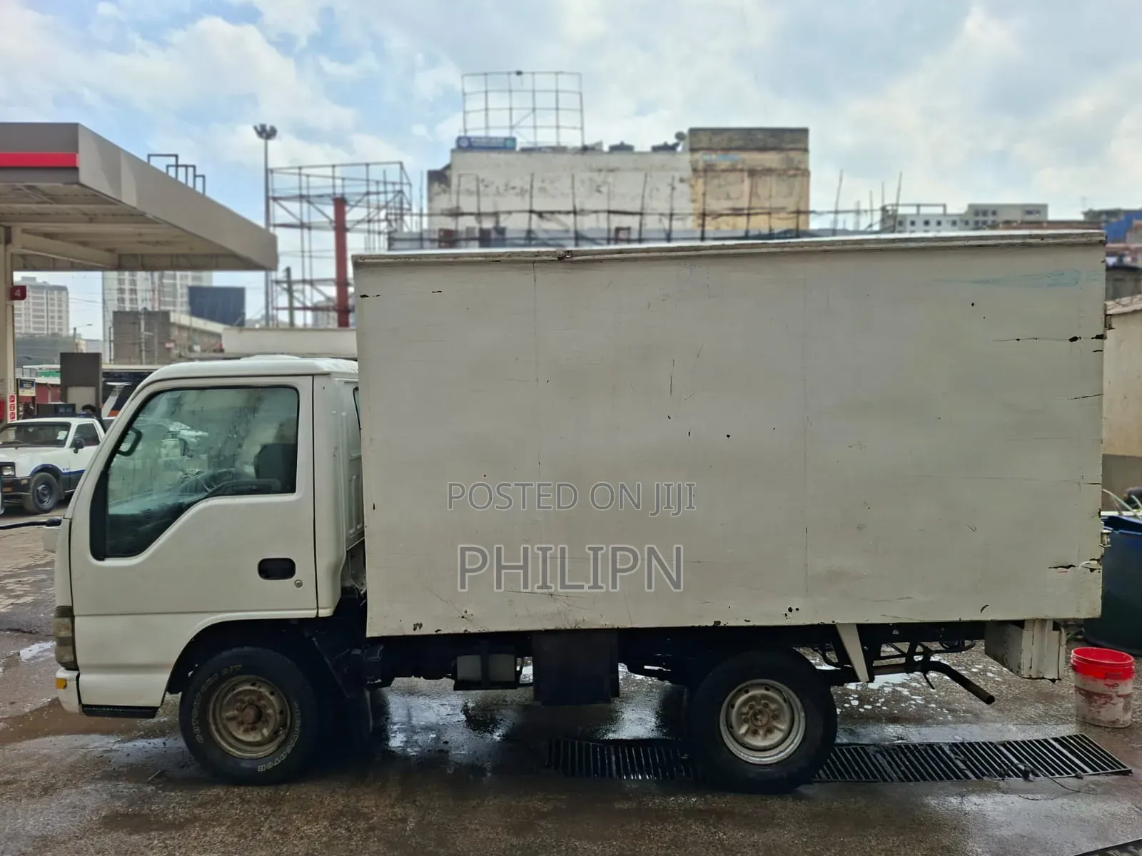 Isuzu NHR 2010 Pickup