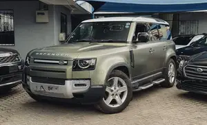Land Rover Defender 2022 Green