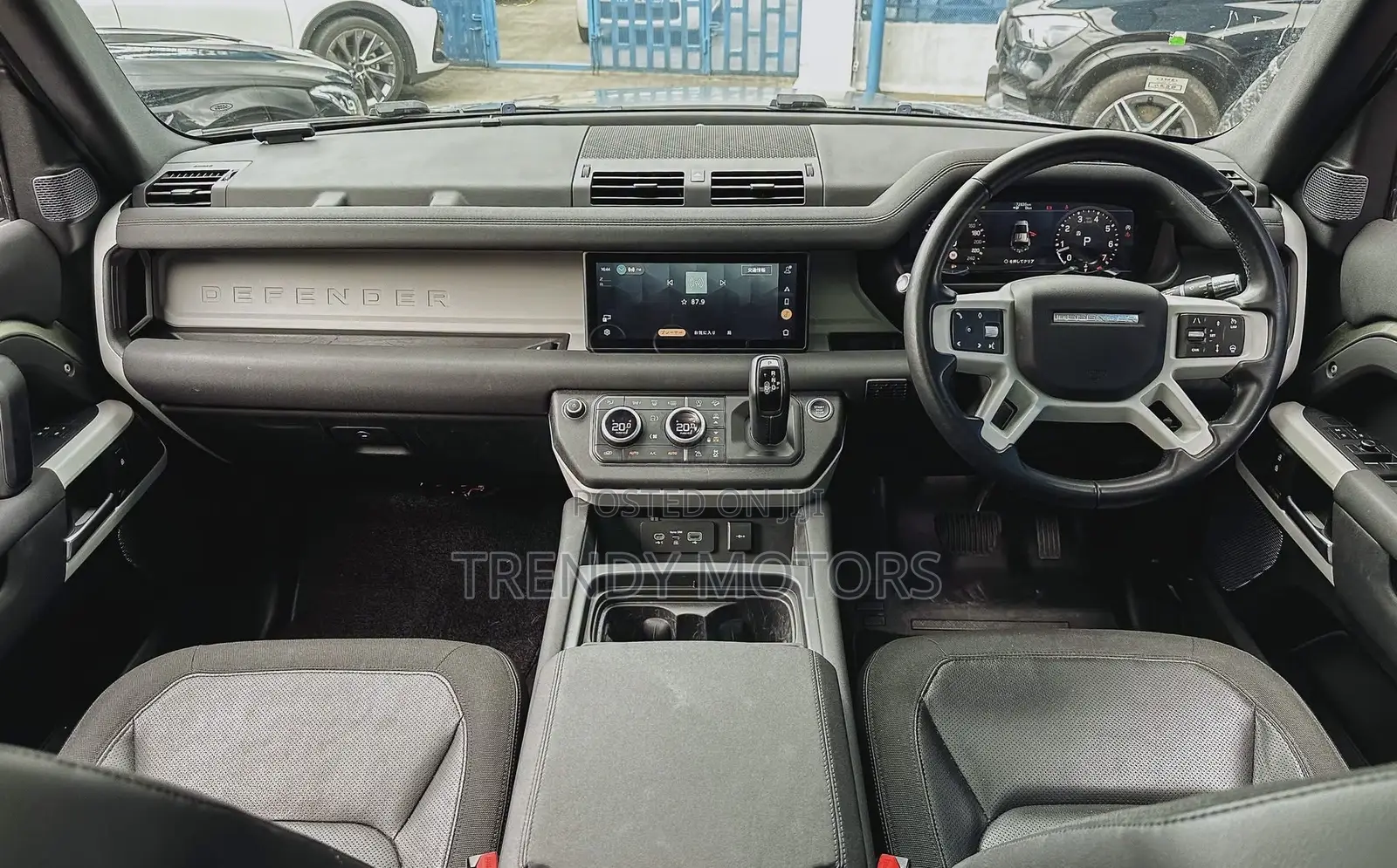 Land Rover Defender 2022 Green