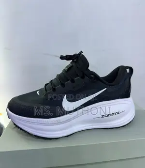 Nike ZoomX Vomero Plus / Invincible Shield Styles: 38-45