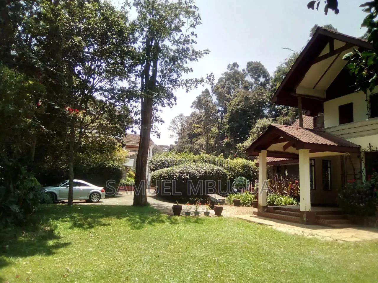 4bdrm Bungalow in Karen for rent