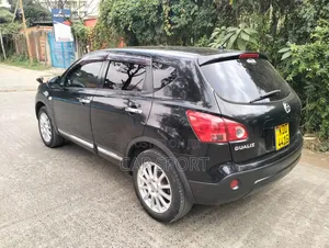 Nissan Dualis 2014 Black