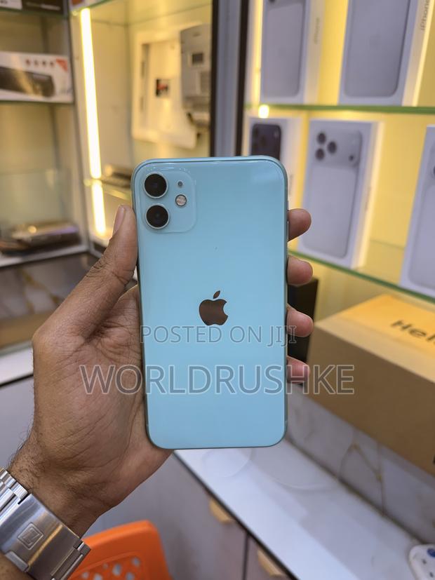 Apple iPhone 11 64 GB Green - thumbnail 2
