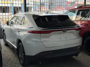 Toyota Harrier 2021 White