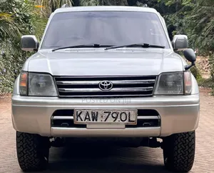 Toyota Land Cruiser Prado 2002 Beige