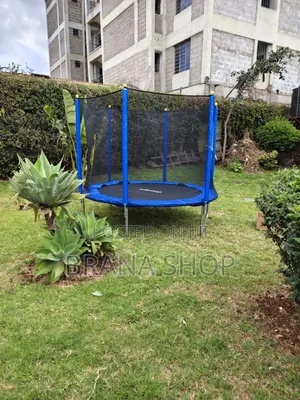 8ft Trampoline With Safety Net – Outdoor Jumping Trampoline for Kids