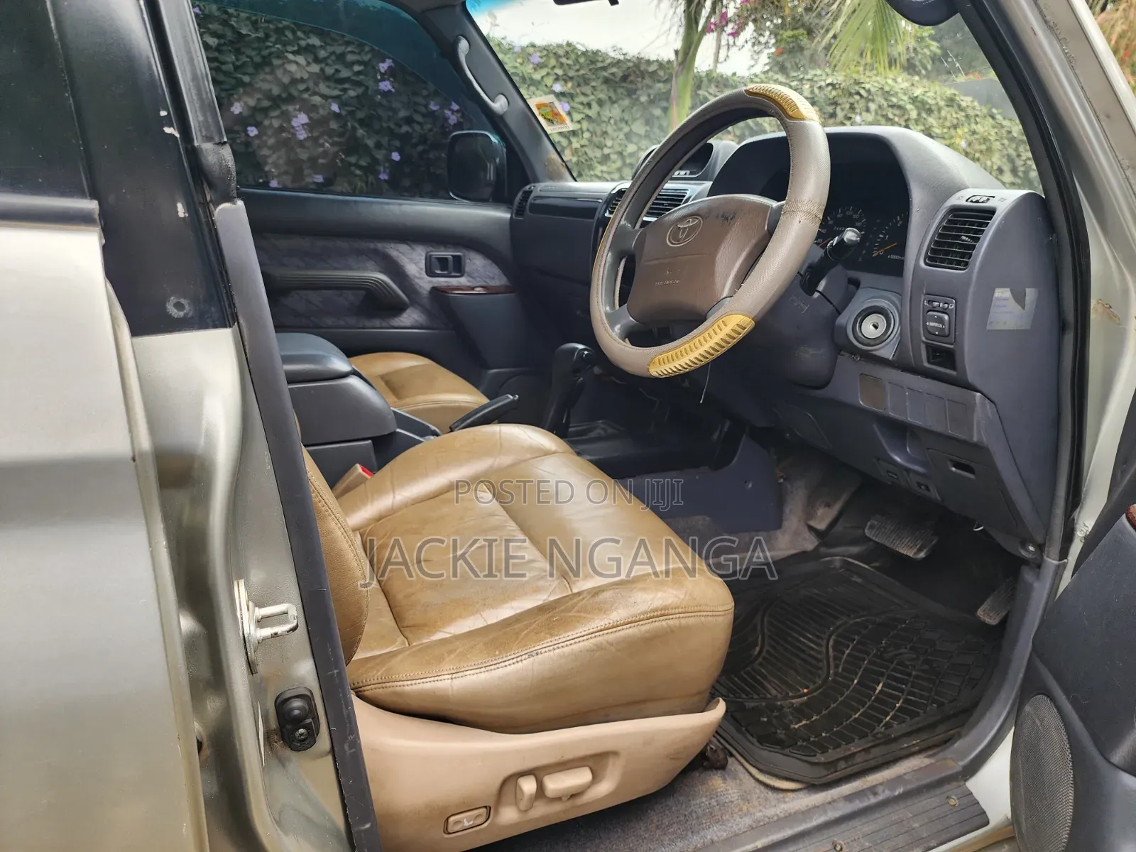 Toyota Land Cruiser Prado 2000 Silver