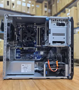 Desktop Computer HP Z2 16GB Intel Core i5 HDD+SSD 2T
