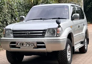 Toyota Land Cruiser Prado 2000 Silver
