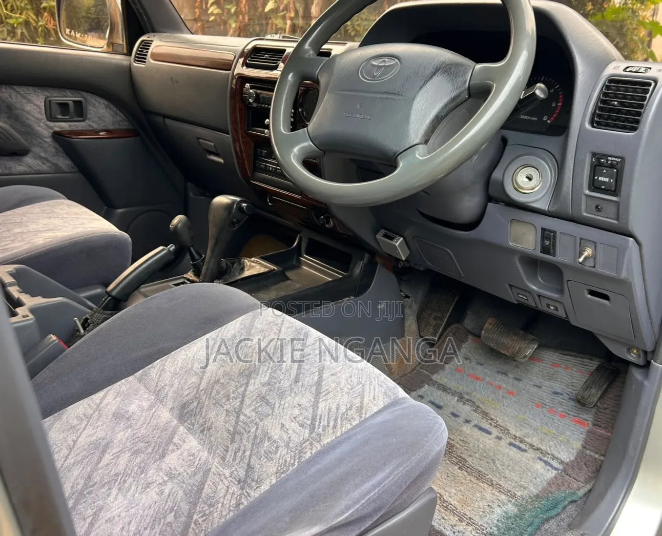 Toyota Land Cruiser Prado 2000 Silver
