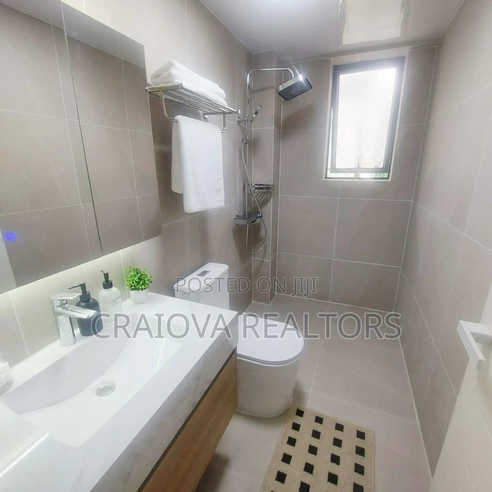 3bdrm Apartment in Spring Valley for sale