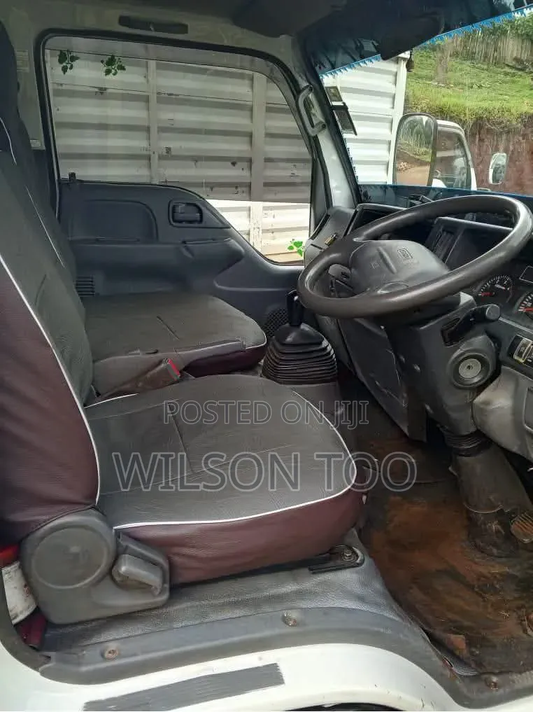 ISUZU 4.3 Elf Double Wheel
